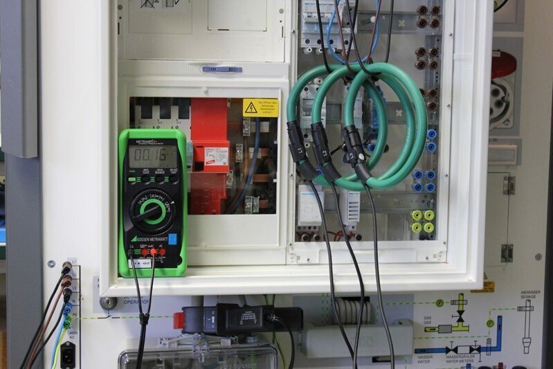 实时电流监控_确保设备安全运行